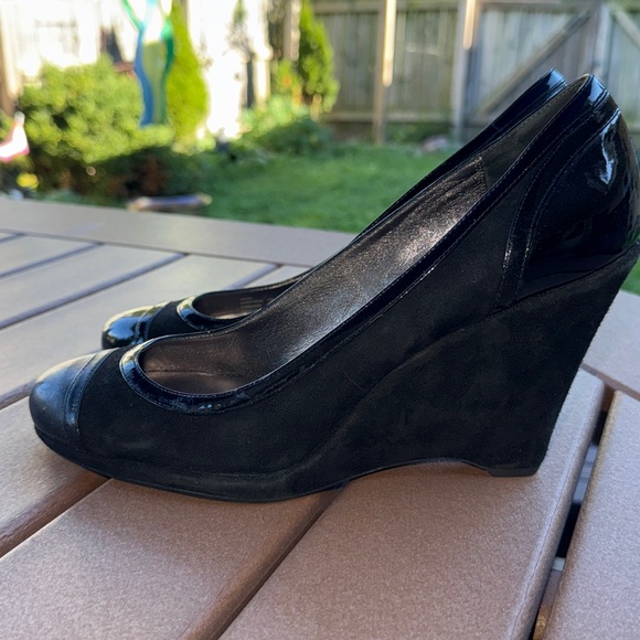 Coach Kerryann Black Patent Leather Wedge Heels - Picture 1 of 5